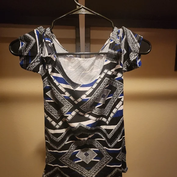 Top - Picture 1 of 3